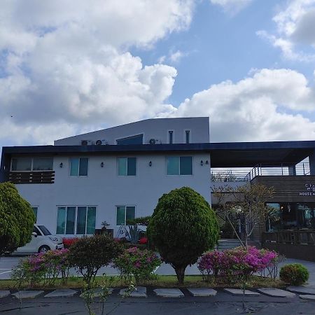 Moon Forest Guesthouse Jeju Luaran gambar