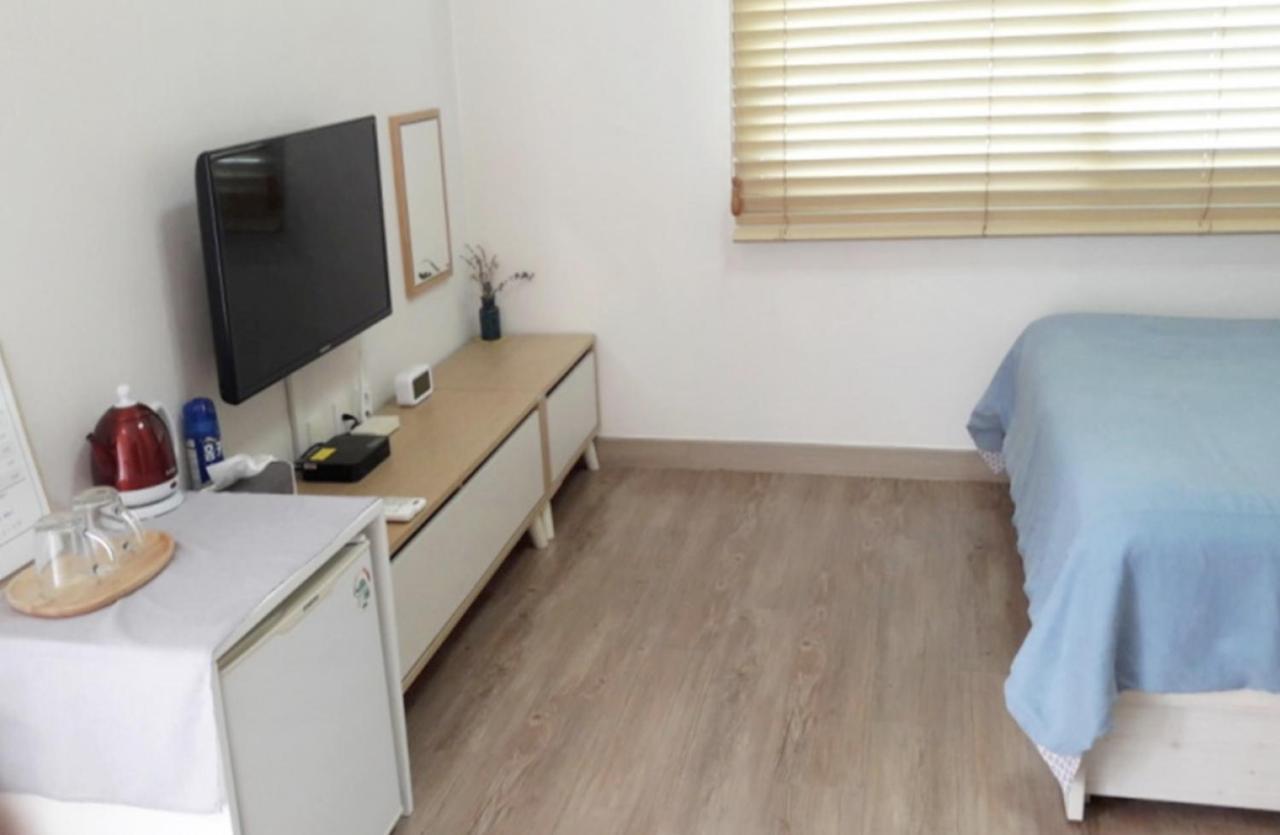 Moon Forest Guesthouse Jeju Luaran gambar