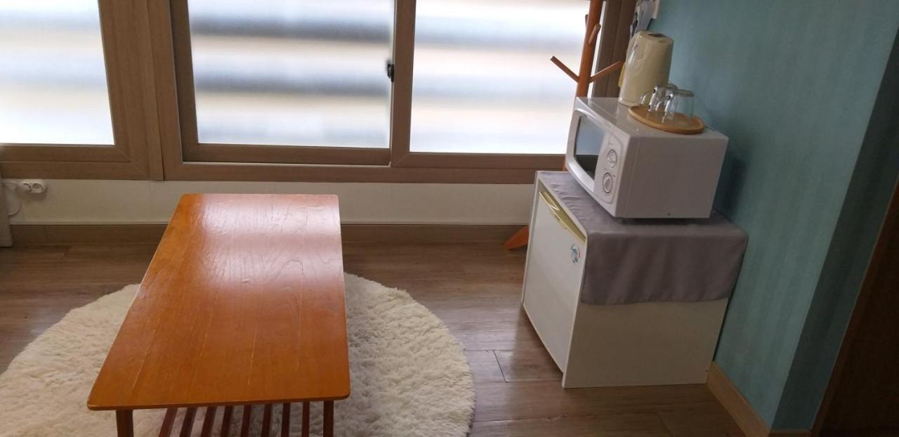 Moon Forest Guesthouse Jeju Luaran gambar