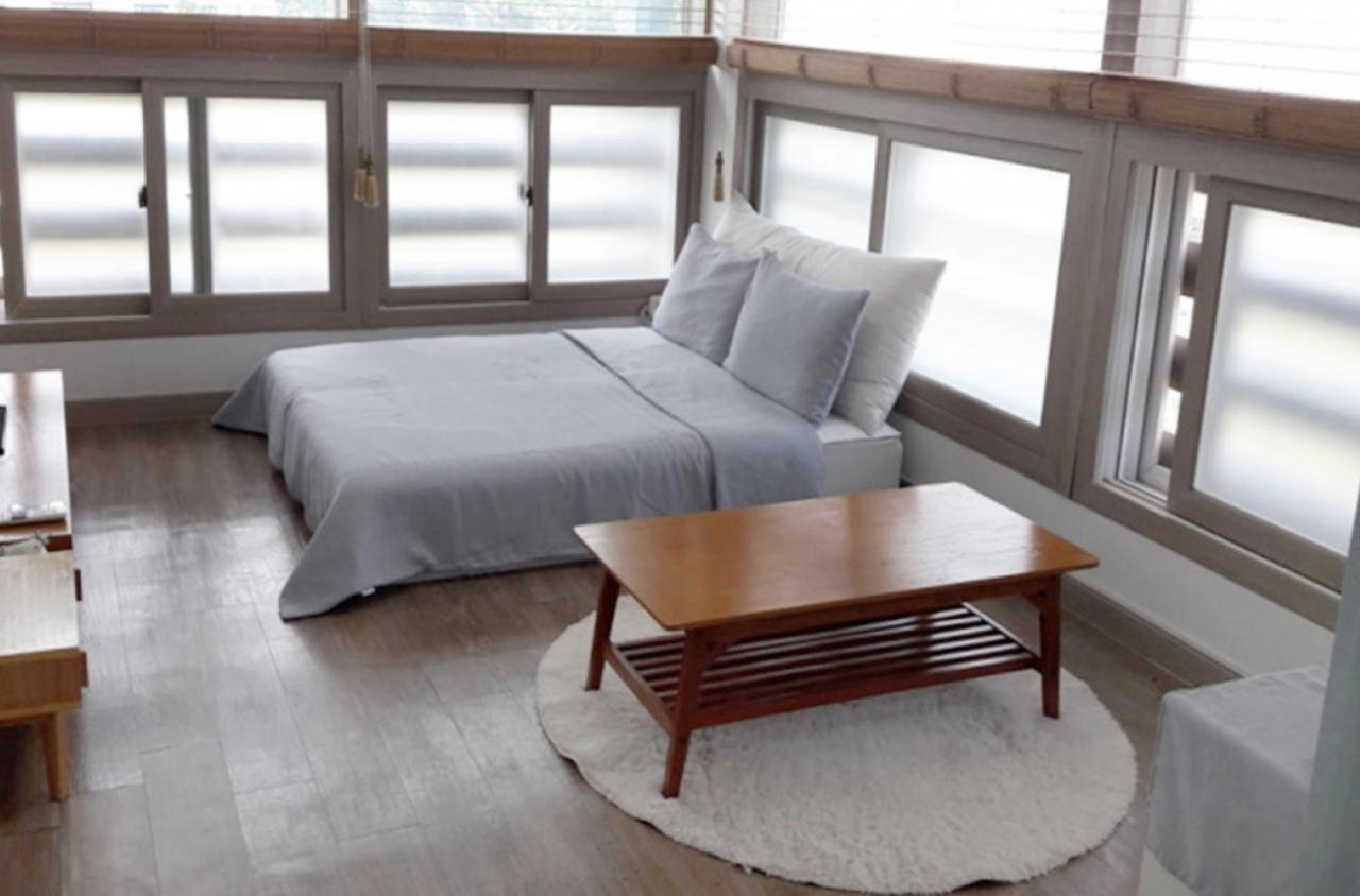 Moon Forest Guesthouse Jeju Luaran gambar