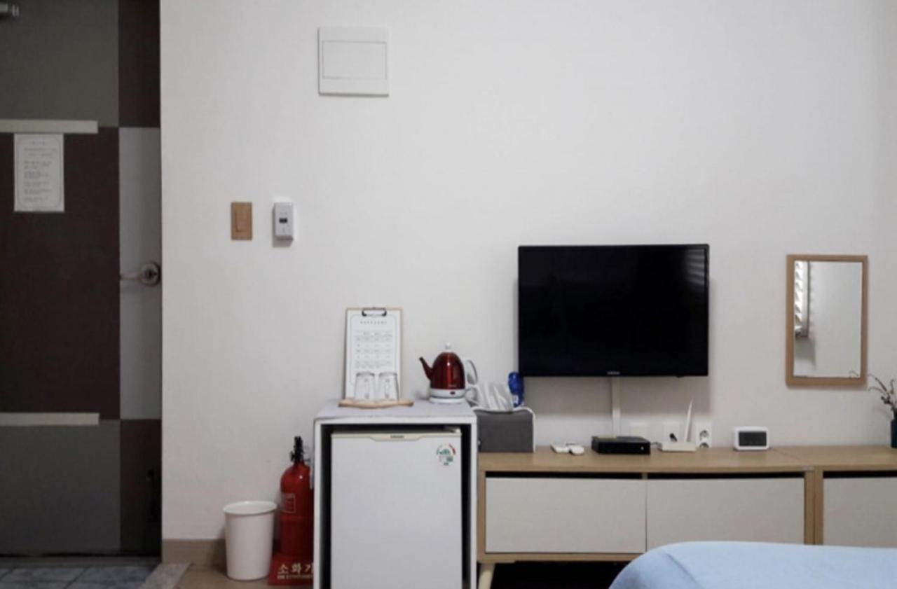 Moon Forest Guesthouse Jeju Luaran gambar