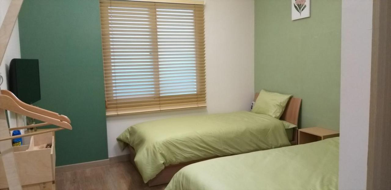 Moon Forest Guesthouse Jeju Luaran gambar